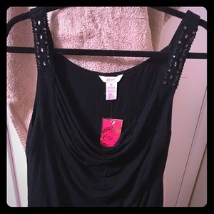 Candie's black top